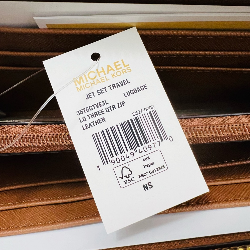 Michael Kors Saffiano Leather Quarter Zip Wallet Luggage Brown - Picture 7 of 9